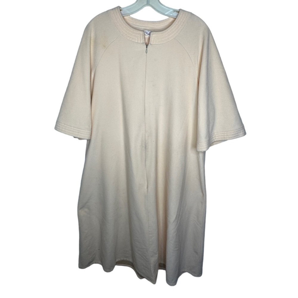 Vintage Vanity Fair Zip Robe as is